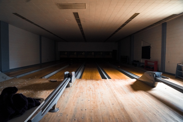 brecksville va hospital bowling alley