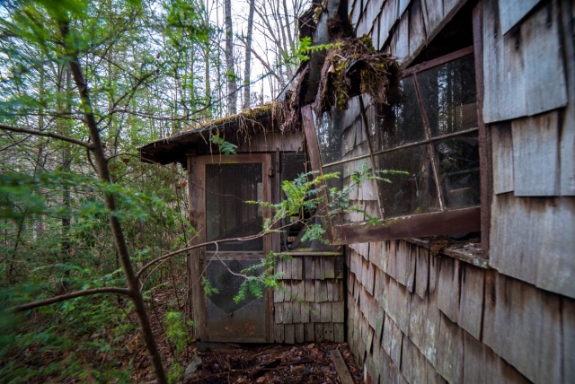 Abandoned Resort Cabins in the Smoky Mountains Tennessee